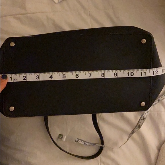 Kate Spade Medium Tote - Picture 5 of 7